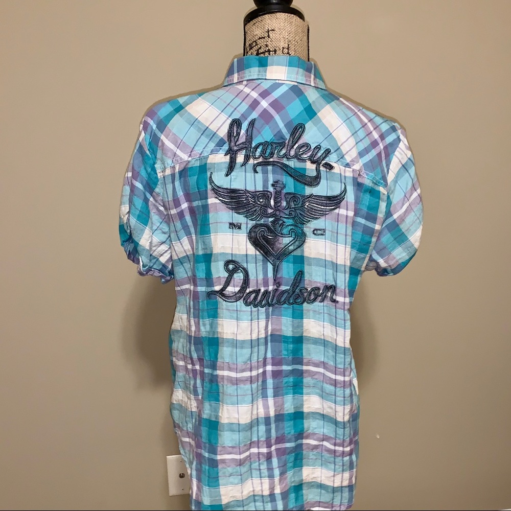 Ladies Harley Davidson shirt